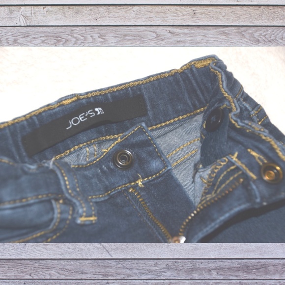 Joe's Jeans Jeggings in Indigo - Picture 5 of 7